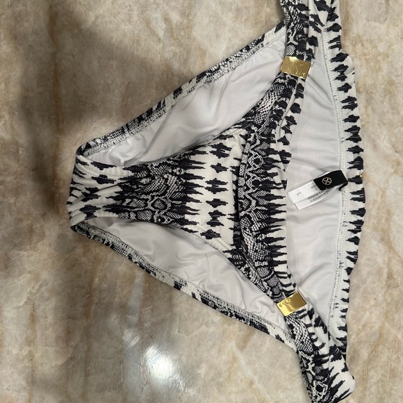 VIX bathing suit - Picture 2 of 6